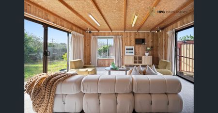 Comfort and Convenience! - Photo 2