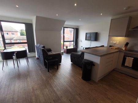 2 bedroom flat to rent - Photo 2