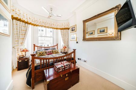 Earl's Court Square, SW5, London - Photo 2