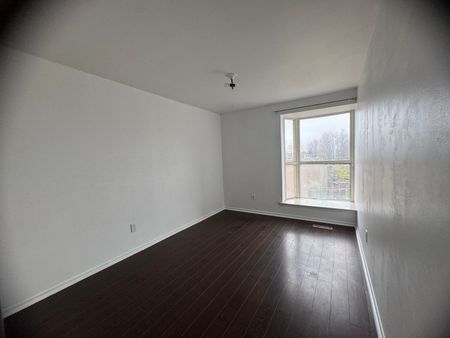 For Lease - 254 John Garland Boulevard Unit# 150, Toronto, Ontario - Photo 3