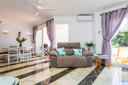 Penthouse in Calahonda - Photo 4