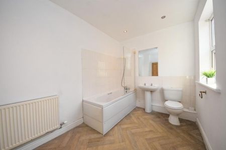 2 bedroom terraced house to rent - Photo 5