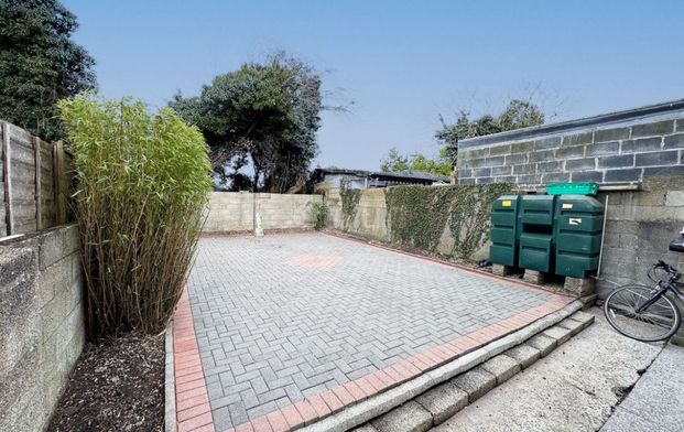 Oatfield Avenue, Dublin 22, Clondalkin, Dublin 22 - Photo 1