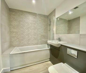 2 bedroom apartment - Photo 5