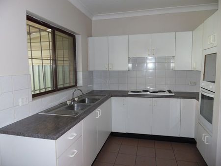 11/156 Moore Street, Liverpool, NSW 2170 - Photo 5