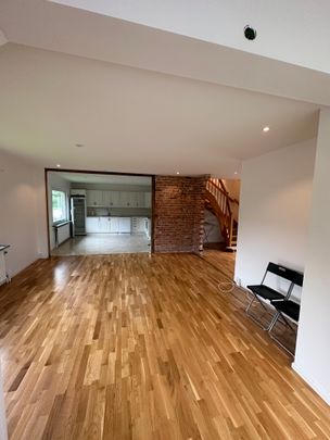 Hallandsvägen, Örkelljunga - Photo 1