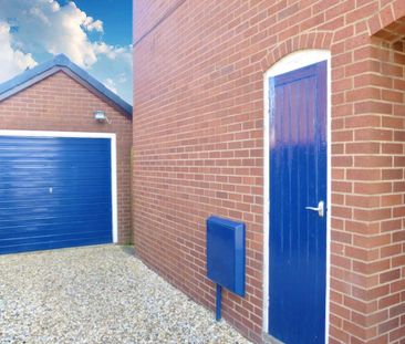 3 bedroom detached house to rent - Photo 3