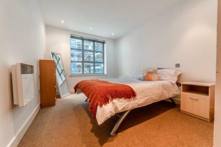 1 bedroom flat to rent - Photo 2