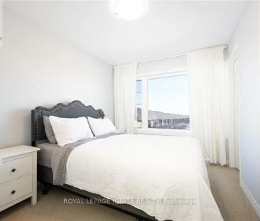 23 SOHO STREET - Photo 5