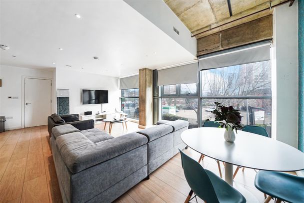 House To Let - Photo 1