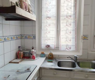 Location - appartement - 84.04 m² - 5 Pièces - Photo 4