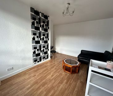 2 Bedroom Property To Rent - Photo 2