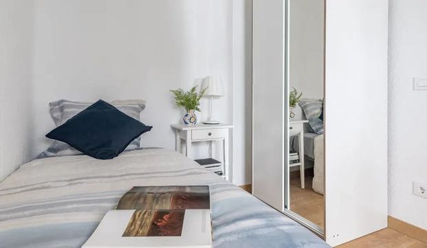 Calle Berruguete, Madrid, Community of Madrid 28039 - Photo 1