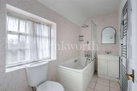 Childs Way, London, NW11 - Photo 3