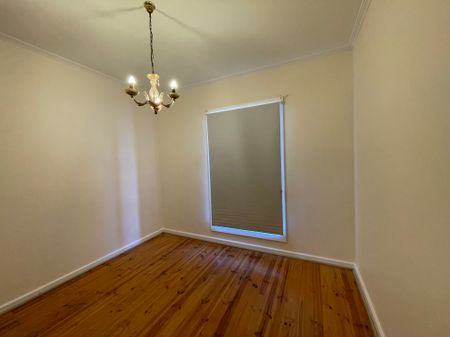 To register & apply for this property, please use this link: https://snug. com/ - Photo 2