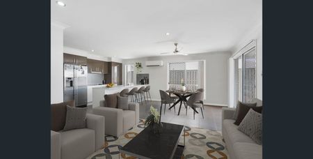 Beautiful Family Home In Pimpama! - Photo 2
