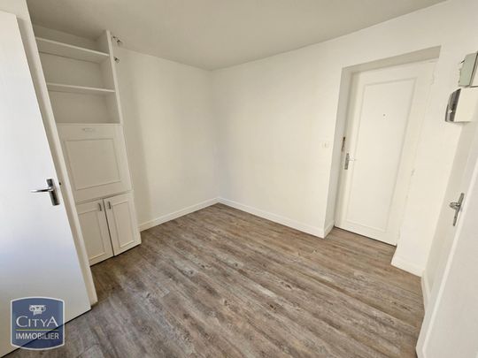 Location Appartement 1 pièce 11m² POITIERS 86000 - Photo 1
