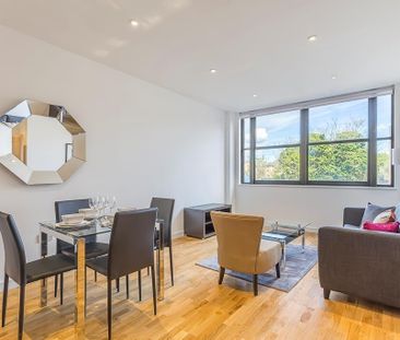 2 bedroom apartment to rent - Photo 2