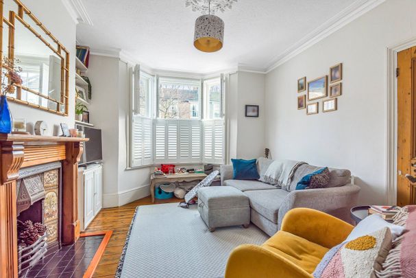 Aldeburgh Street, London, SE10 - Photo 1