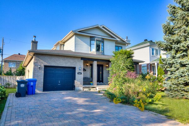 Maison à étages - 8685 Av. Oregon - Photo 1