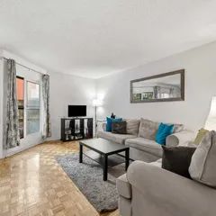 1 room apartment of 52m² in Montreal - Photo 2