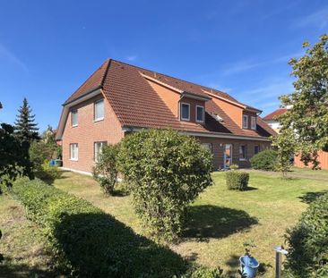 Gepflegte 3-Zimmerwohnung (OG li) mit Balkon in ruhiger Lage! - Photo 1