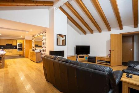 Chantry Avenue, Hartley, Longfield, Kent, DA3 - Photo 2