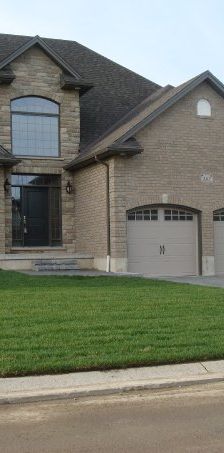 59 Lancaster St. W - Photo 1