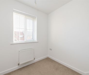 3 bed House To Let - Photo 4