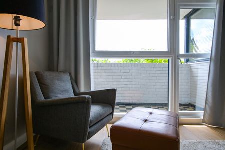 Studio Flat, Vauxhall Bridge Road, SW1V - Photo 5