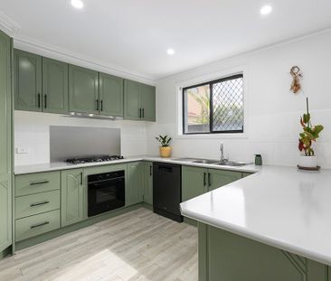 2 Winchester Way, Broadmeadows VIC 3047 - Photo 4