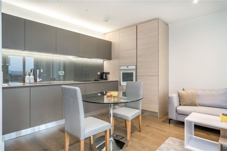 Kidbrooke Park Road, London, SE3 9FZ - Photo 2