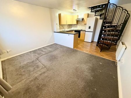 1 bedroom terraced house to rent - Photo 5