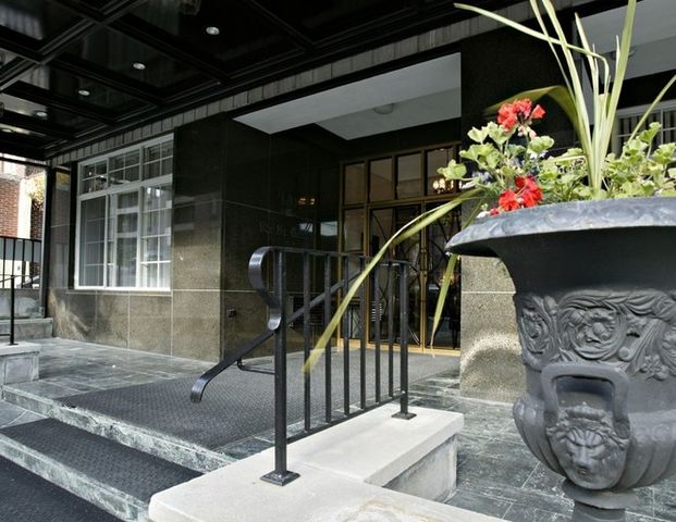 3465 Redpath - St-Georges | 3465 Rue Redpath, Montreal - Photo 1