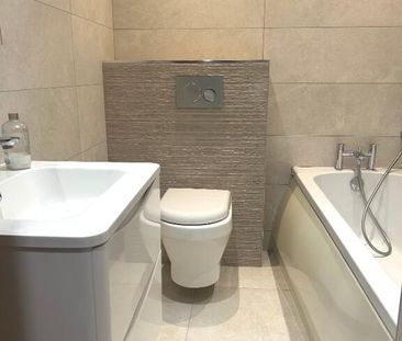 10 Castle View Close, Dundrum, BT33 0SH - Photo 6