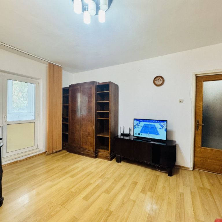 Garsoniera decent amenajata in Panduri- 7 min Metrou Academi - Fotografie 1