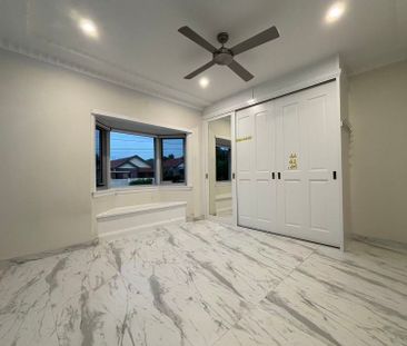 Spacious Family Home in Convenient South Hurstville Location - Photo 3