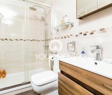 1 bedroom in a house share to rent - Photo 5