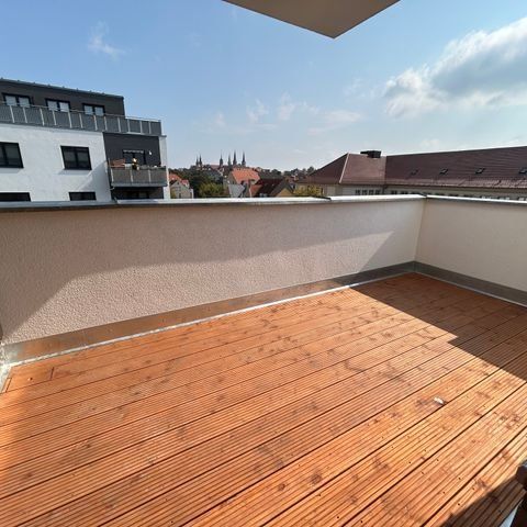 Neubau - Erstbezug - Attraktive 3- Zimmer Wohnung mit Dachterrasse zu vermieten! - Foto 1