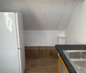 1 Bed Flat, Sherbourne Road, B27 - Photo 1