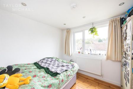 6 bedroom house to rent - Photo 4