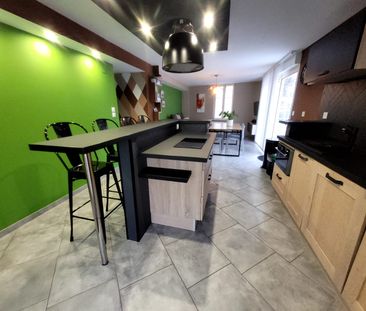 Location Appartement 3 pièces 67m² - Photo 2