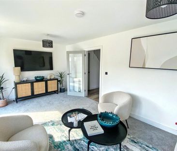 3 bedroom semi-detached house to rent - Photo 5