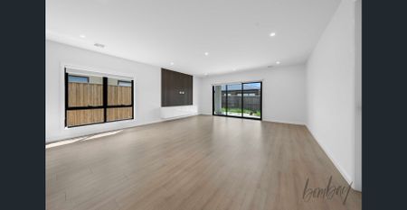 Spacious & Stylish Family Living in Donnybrook - Photo 3