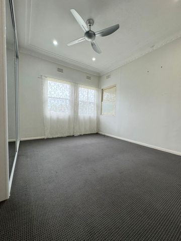 Modern, Spacious Dual-Level Home!! - Photo 5