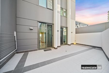 10 / 90 Terrace Road, East Perth WA 6004 - Photo 2