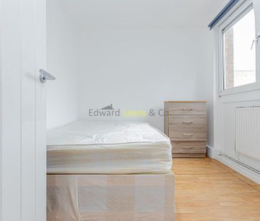 3 bedroom flat to rent - Photo 5