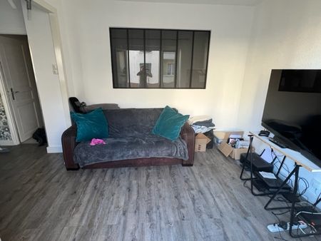 Location Appartement 2 pièces 32m² ANNEMASSE 74100 - Photo 3