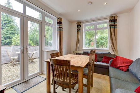 5 bedroom house to rent - Photo 3