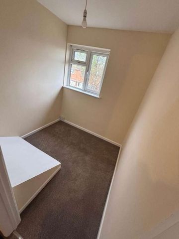 Greenway, Eastbourne, BN20 - Photo 4